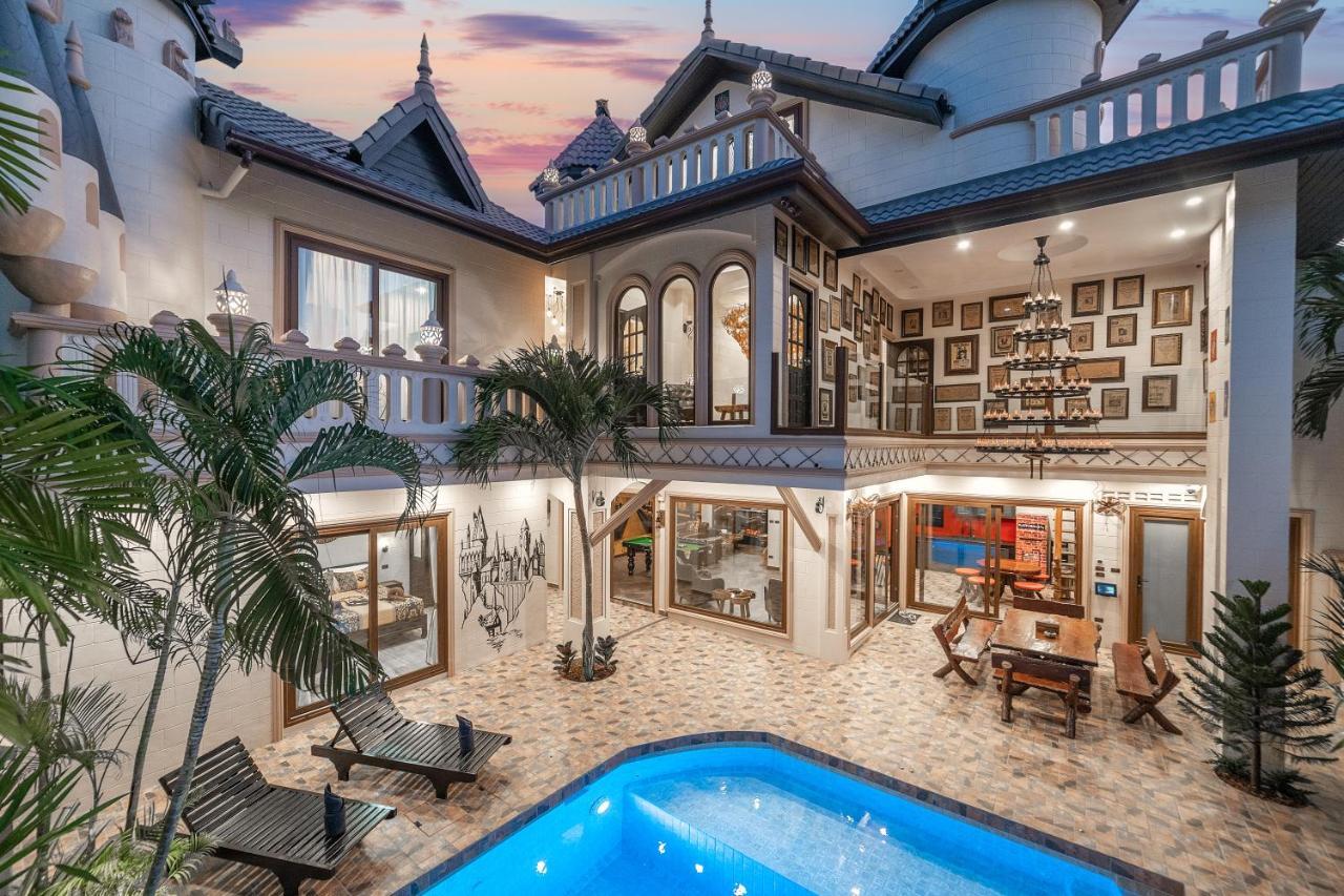 Potterland Luxury Pool Villa Pattaya Walking Street 6 Bedrooms Экстерьер фото