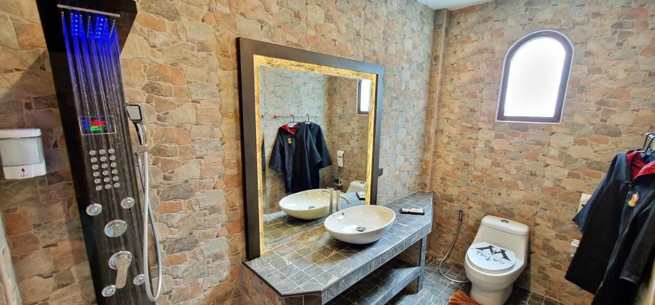 Potterland Luxury Pool Villa Pattaya Walking Street 6 Bedrooms Экстерьер фото