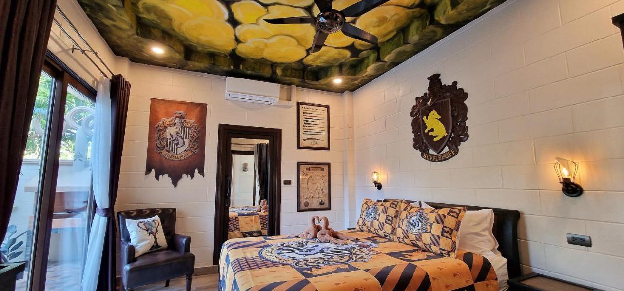 Potterland Luxury Pool Villa Pattaya Walking Street 6 Bedrooms Экстерьер фото