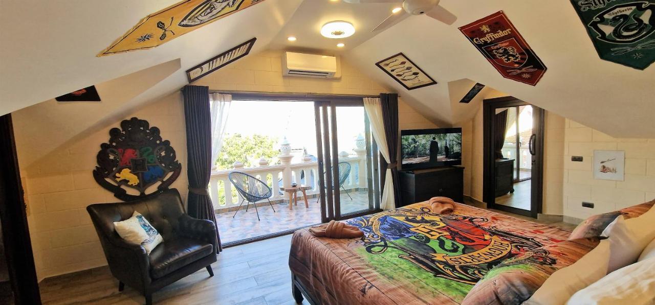 Potterland Luxury Pool Villa Pattaya Walking Street 6 Bedrooms Экстерьер фото