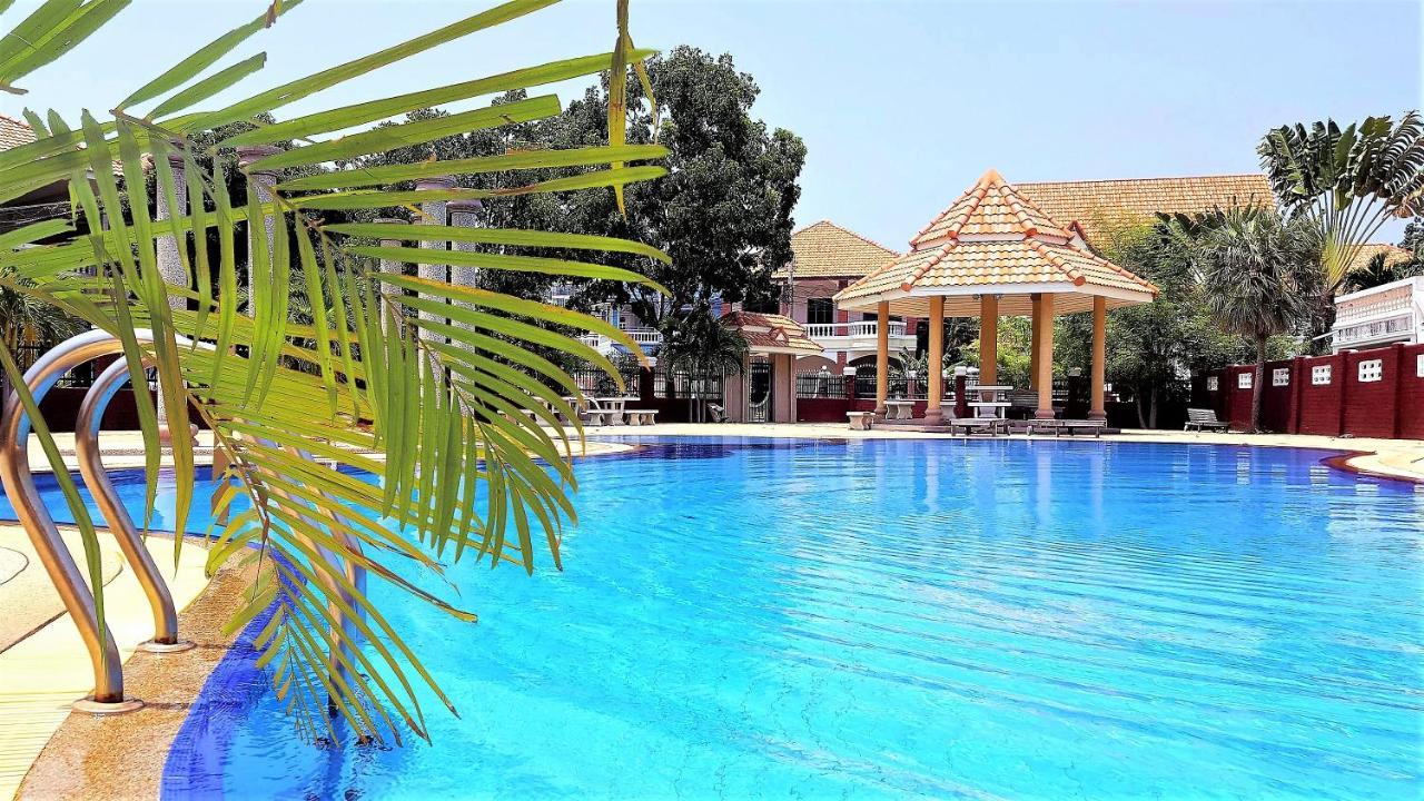 Potterland Luxury Pool Villa Pattaya Walking Street 6 Bedrooms Экстерьер фото